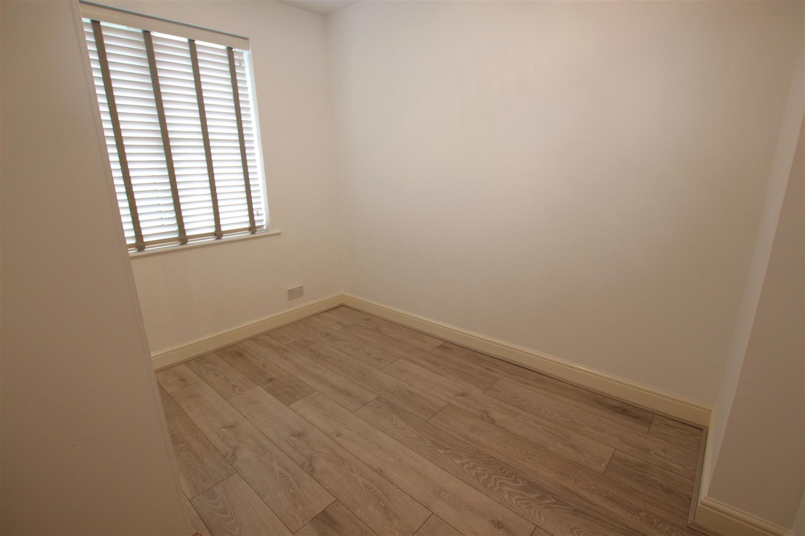 Porlock Place, Calcot, Reading